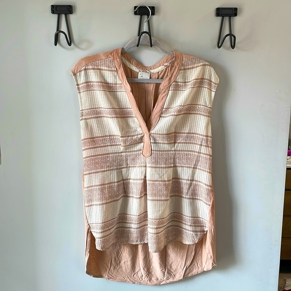 Anthropologie, Postcard, clay and white short/long blouse, size Small/Med, EUC - Picture 1 of 4
